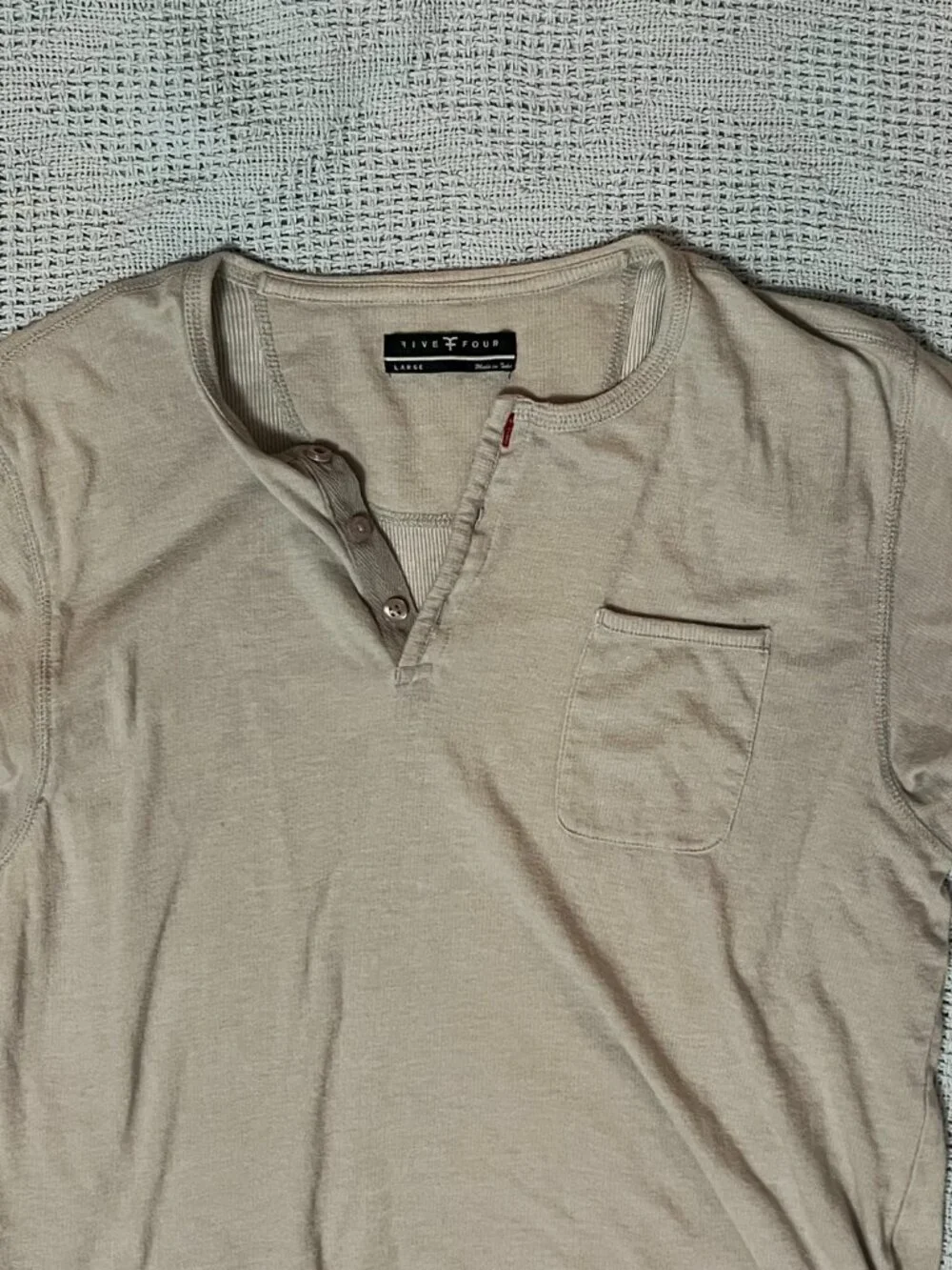 Five Four Short Sleeve Three Botton Henley Shirt - Large